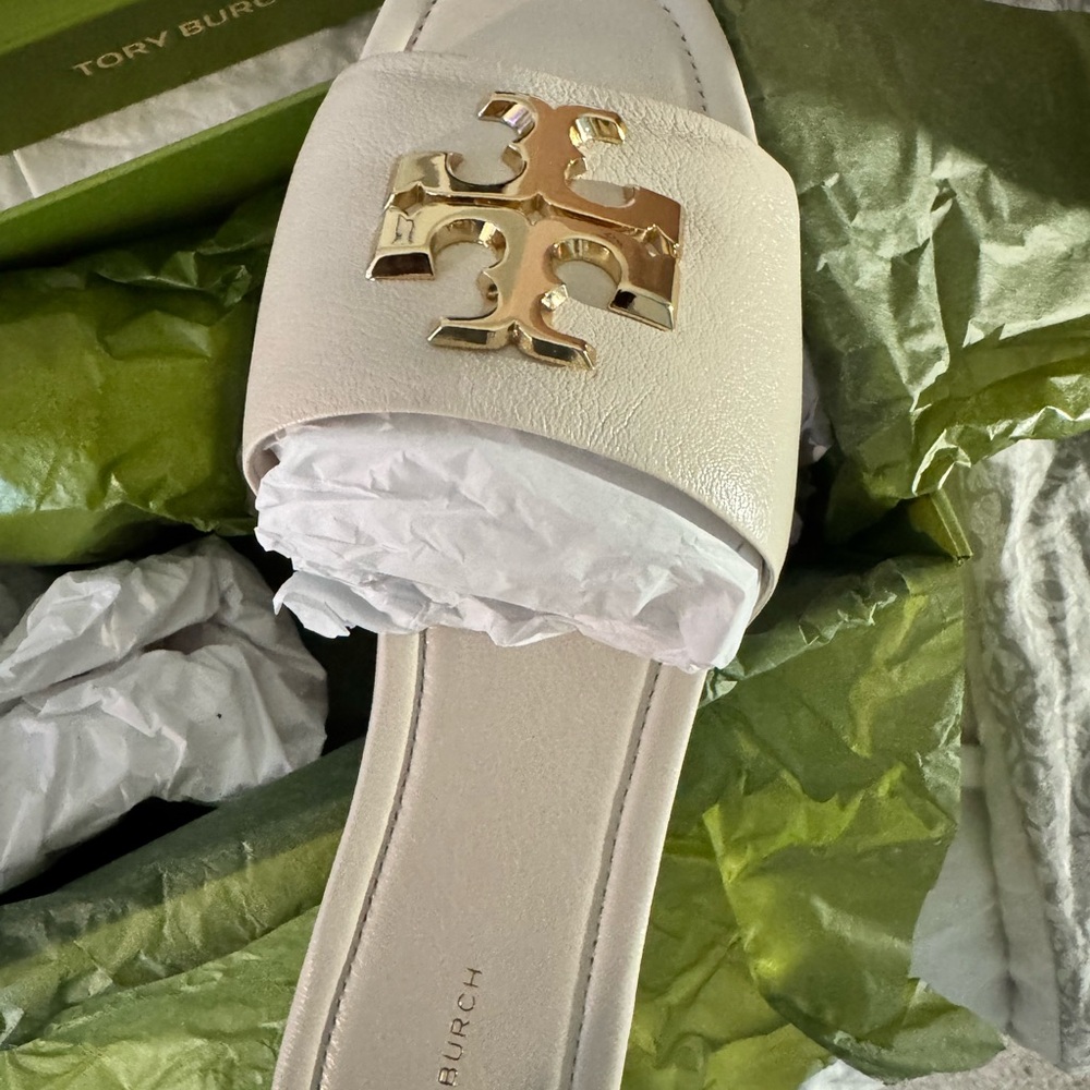 Tory Burch Ivory Slide Sandal with Gold Logo